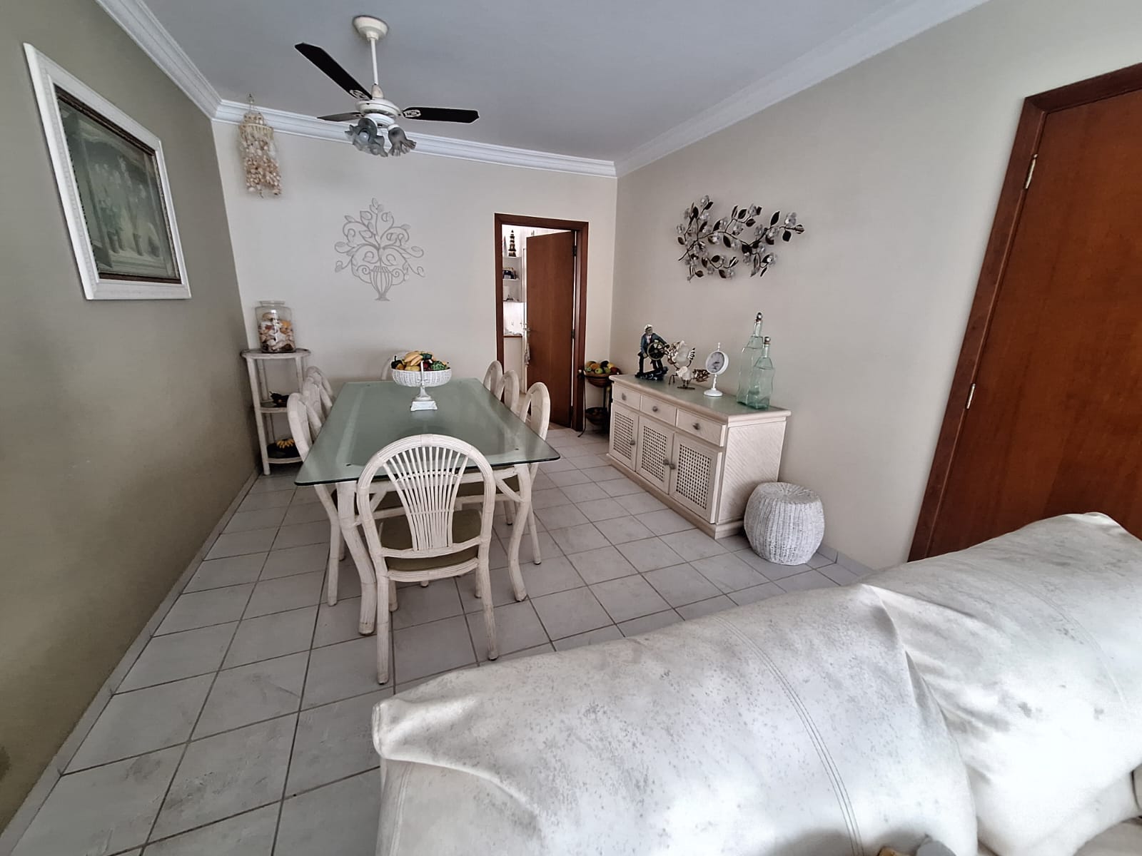 Apartamento Vista Mar com 3 dormitórios Pitangueira - Guarujá