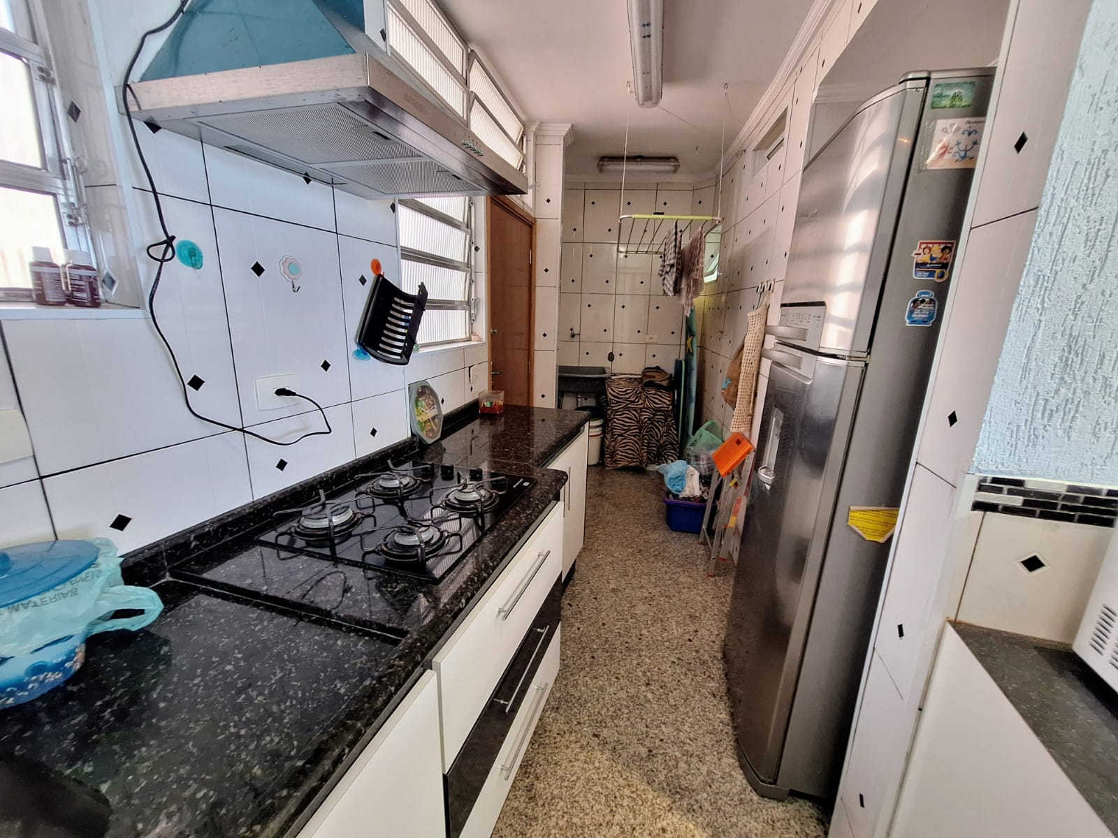 Apartamento Vista Total Mar com 2 dormitórios 1 suite  90m² Pitangueiras  - Guarujá R2304389