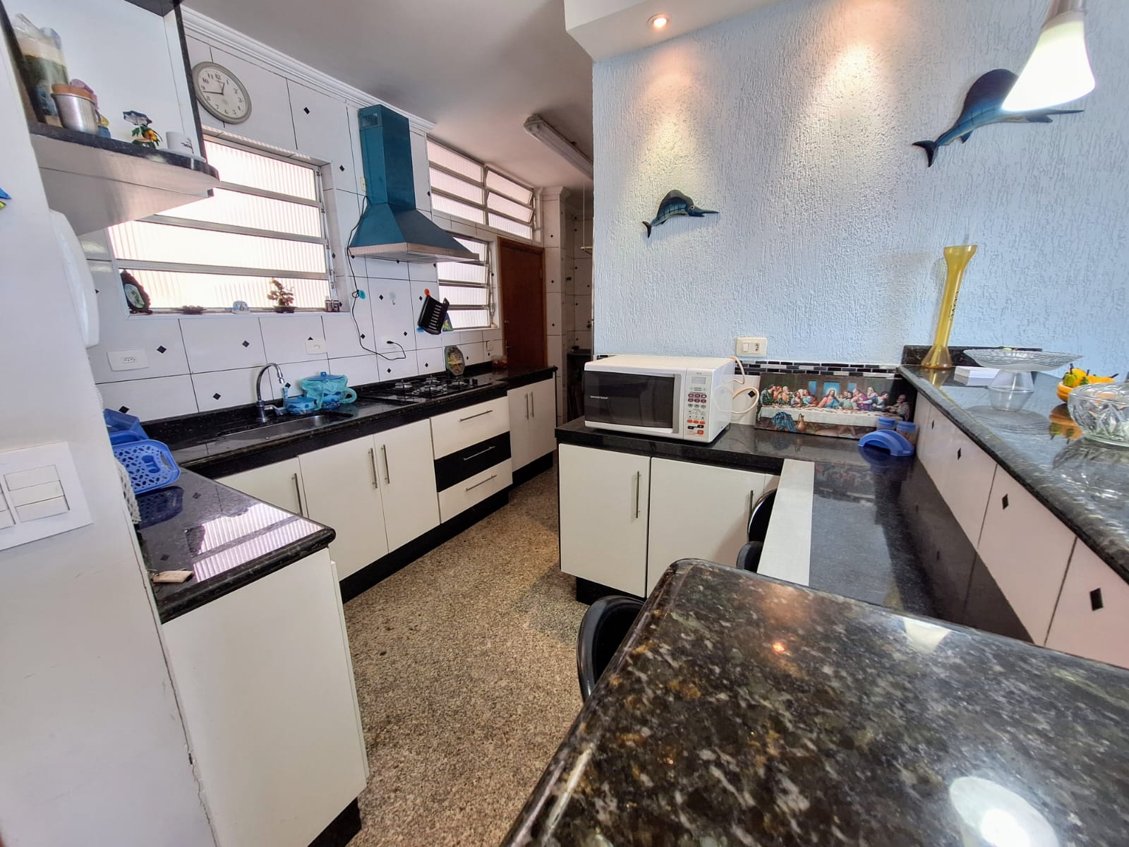 Apartamento Vista Total Mar com 2 dormitórios 1 suite  90m² Pitangueiras  - Guarujá R2304389