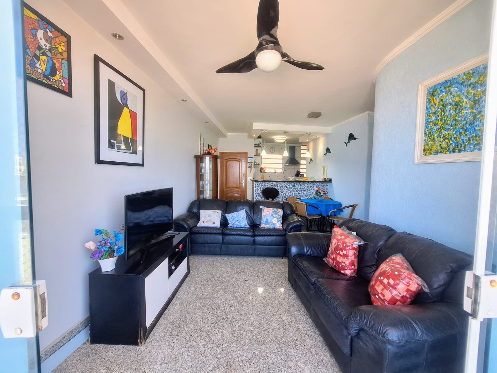 Apartamento Vista Total Mar com 2 dormitórios 1 suite  90m² Pitangueiras  - Guarujá R2304389