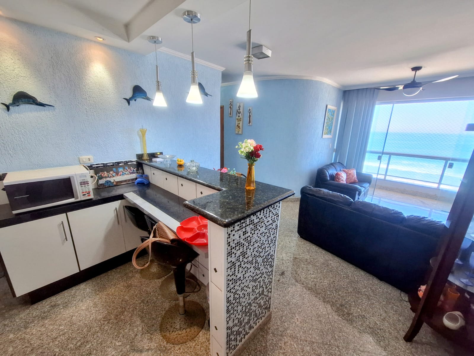 Apartamento Vista Total Mar com 2 dormitórios 1 suite  90m² Pitangueiras  - Guarujá R2304389
