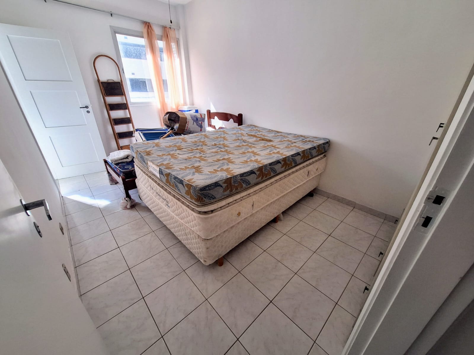 Apartamento vista lateral mar 3 dormitórios  1 vaga Astúrias - Guarujá R3307241