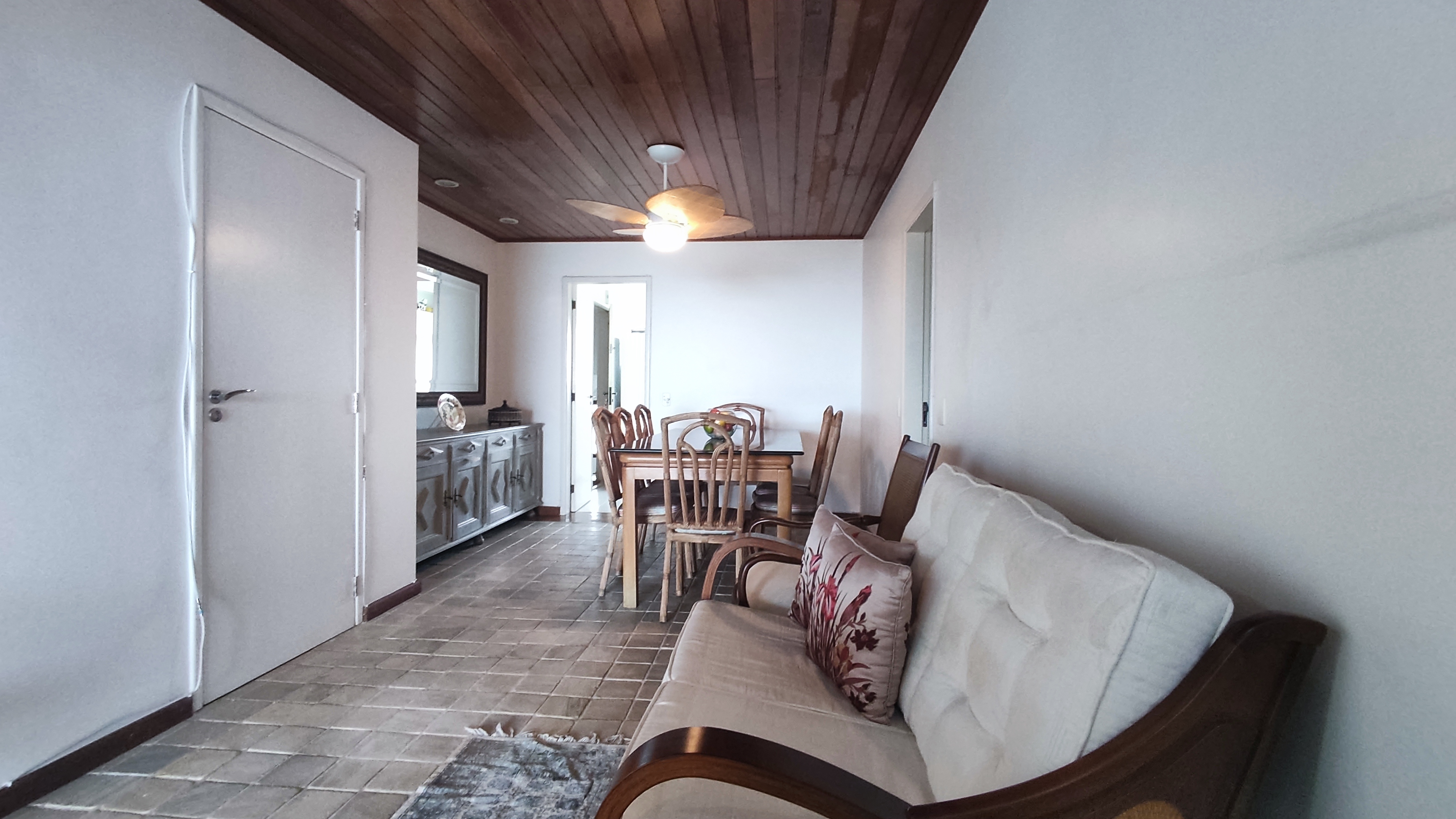 Apartamento Sorocotuba com 3 dormitórios à venda, 168 m² por R$ 1.200.000 - Guarujá/SP