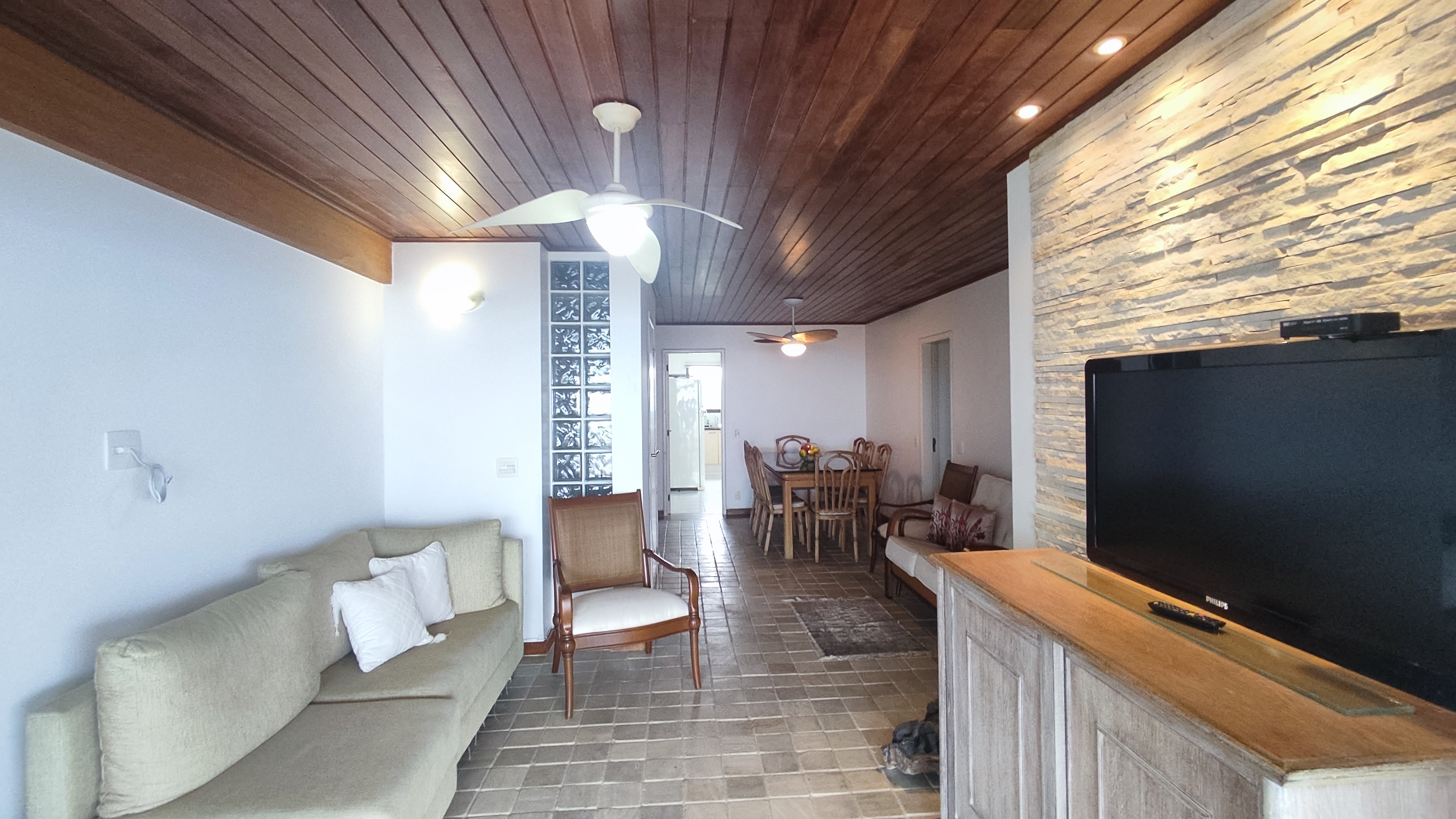 Apartamento Sorocotuba com 3 dormitórios à venda, 168 m² por R$ 1.200.000 - Guarujá/SP