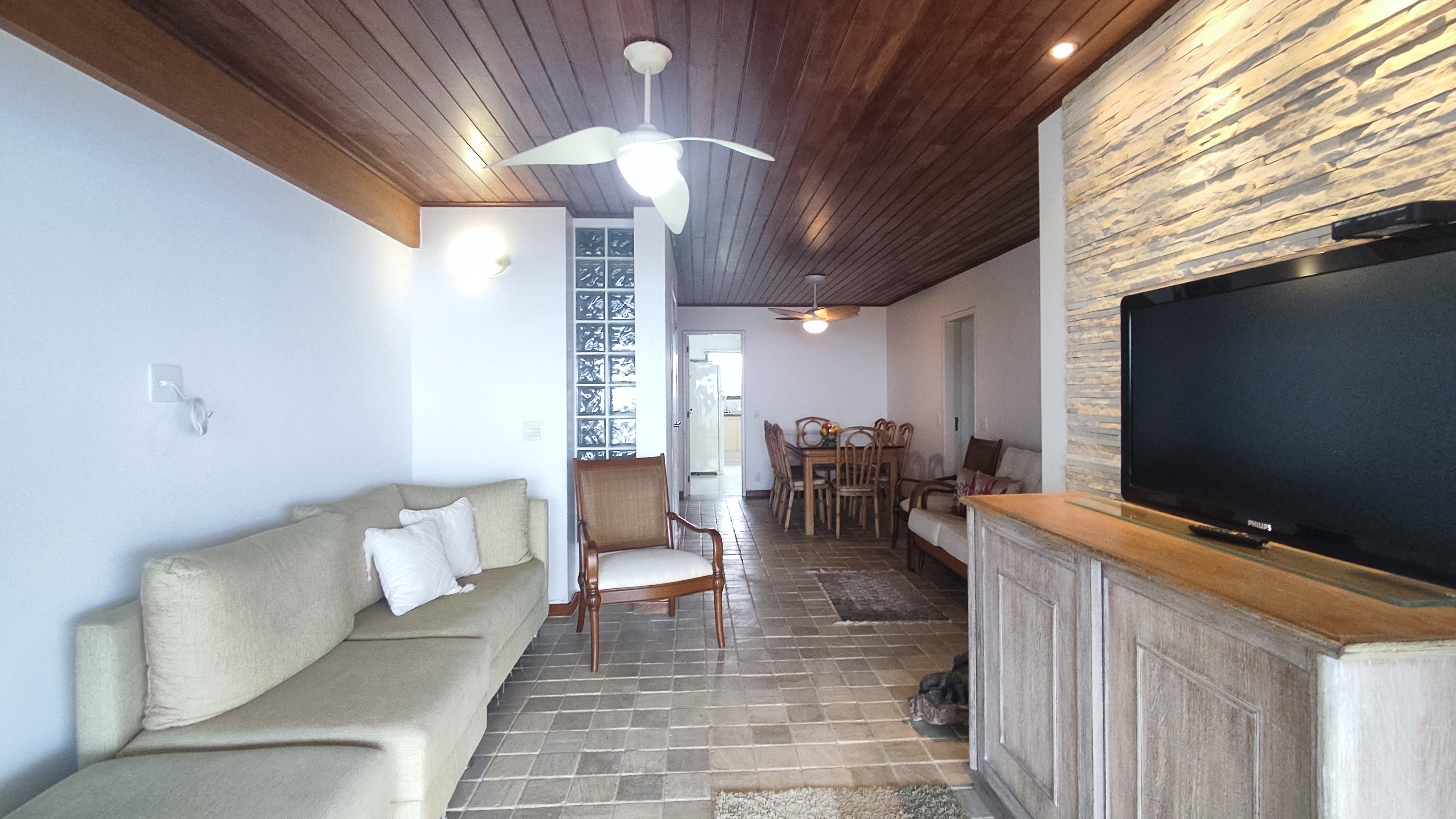 Apartamento Sorocotuba com 3 dormitórios à venda, 168 m² por R$ 1.200.000 - Guarujá/SP