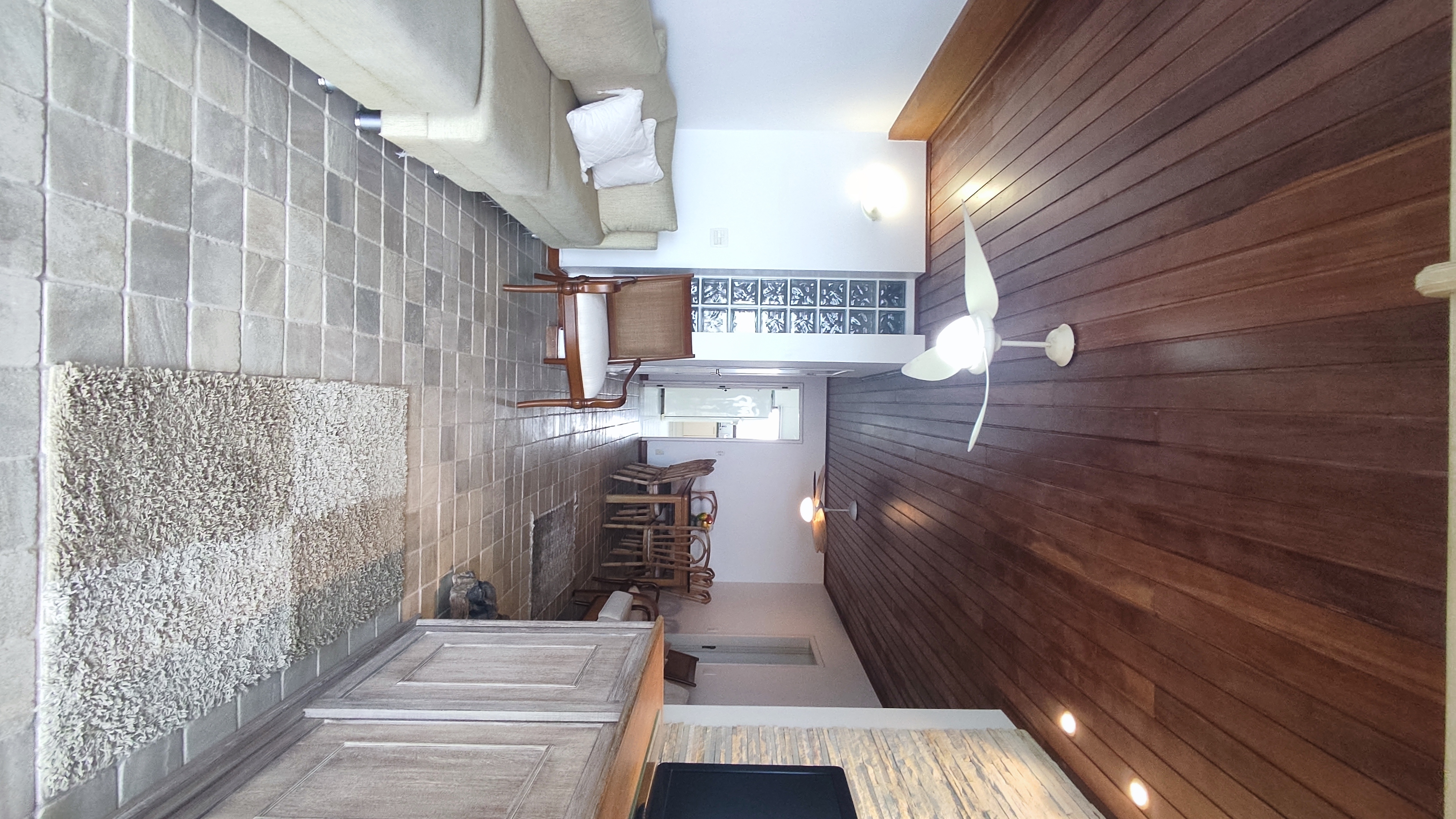 Apartamento Sorocotuba com 3 dormitórios à venda, 168 m² por R$ 1.200.000 - Guarujá/SP