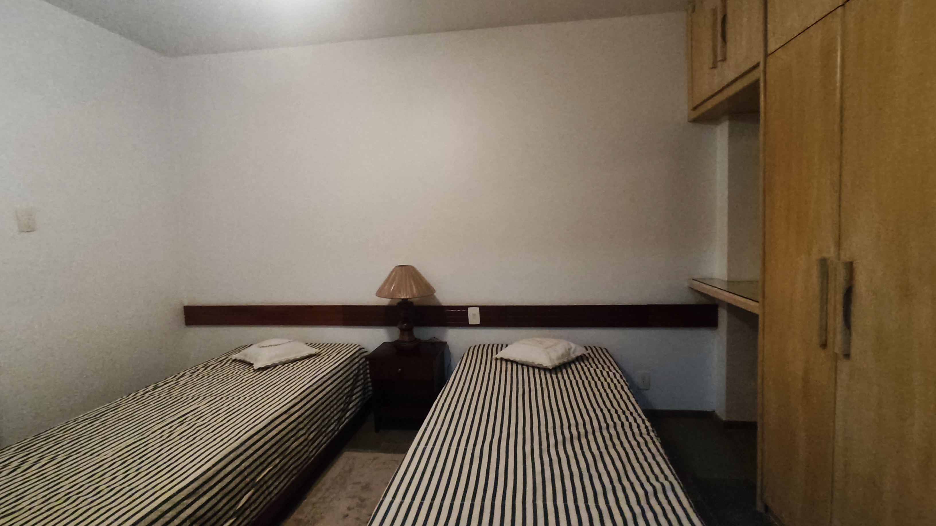 Apartamento Sorocotuba com 3 dormitórios à venda, 168 m² por R$ 1.200.000 - Guarujá/SP