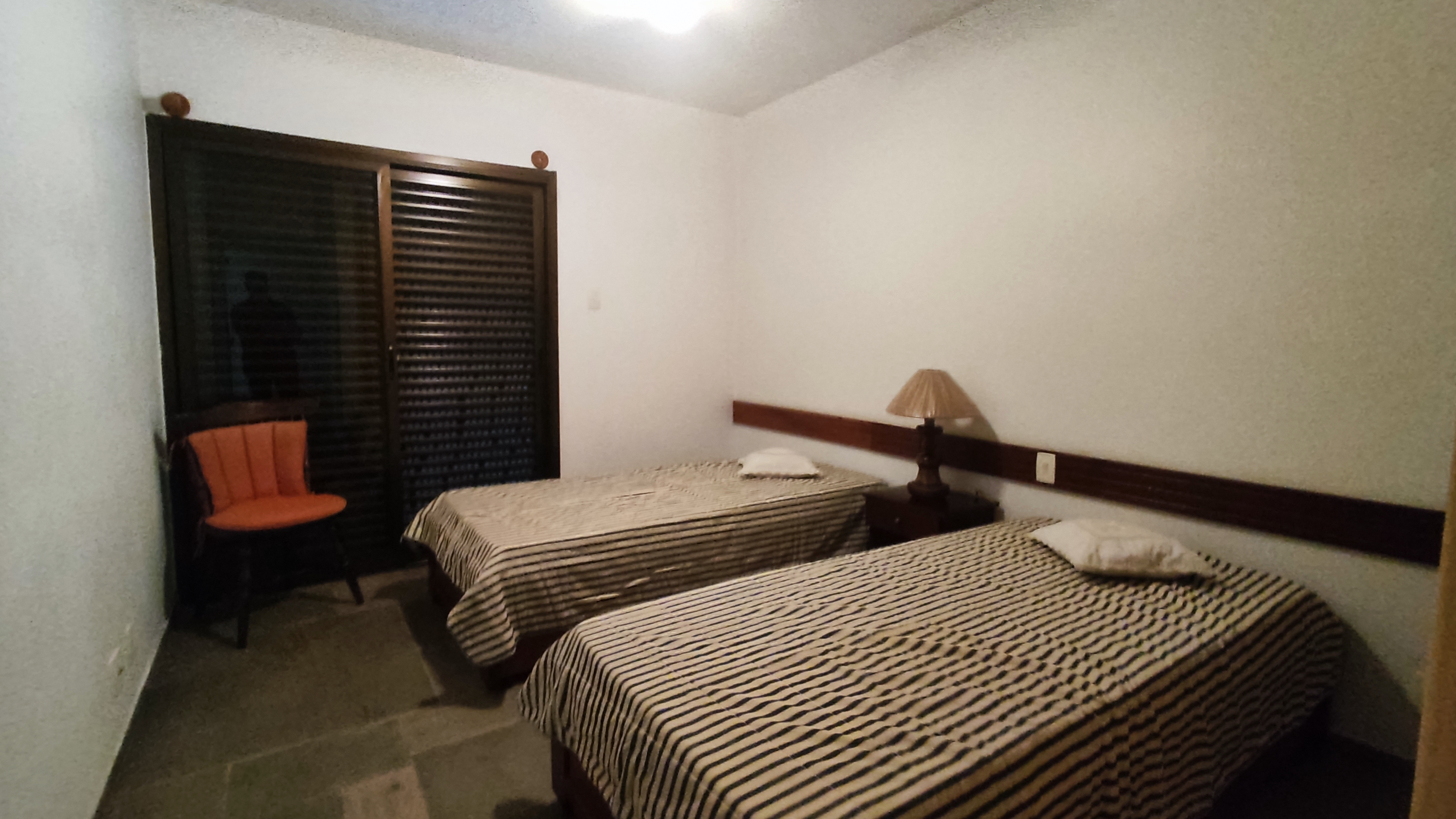 Apartamento Sorocotuba com 3 dormitórios à venda, 168 m² por R$ 1.200.000 - Guarujá/SP