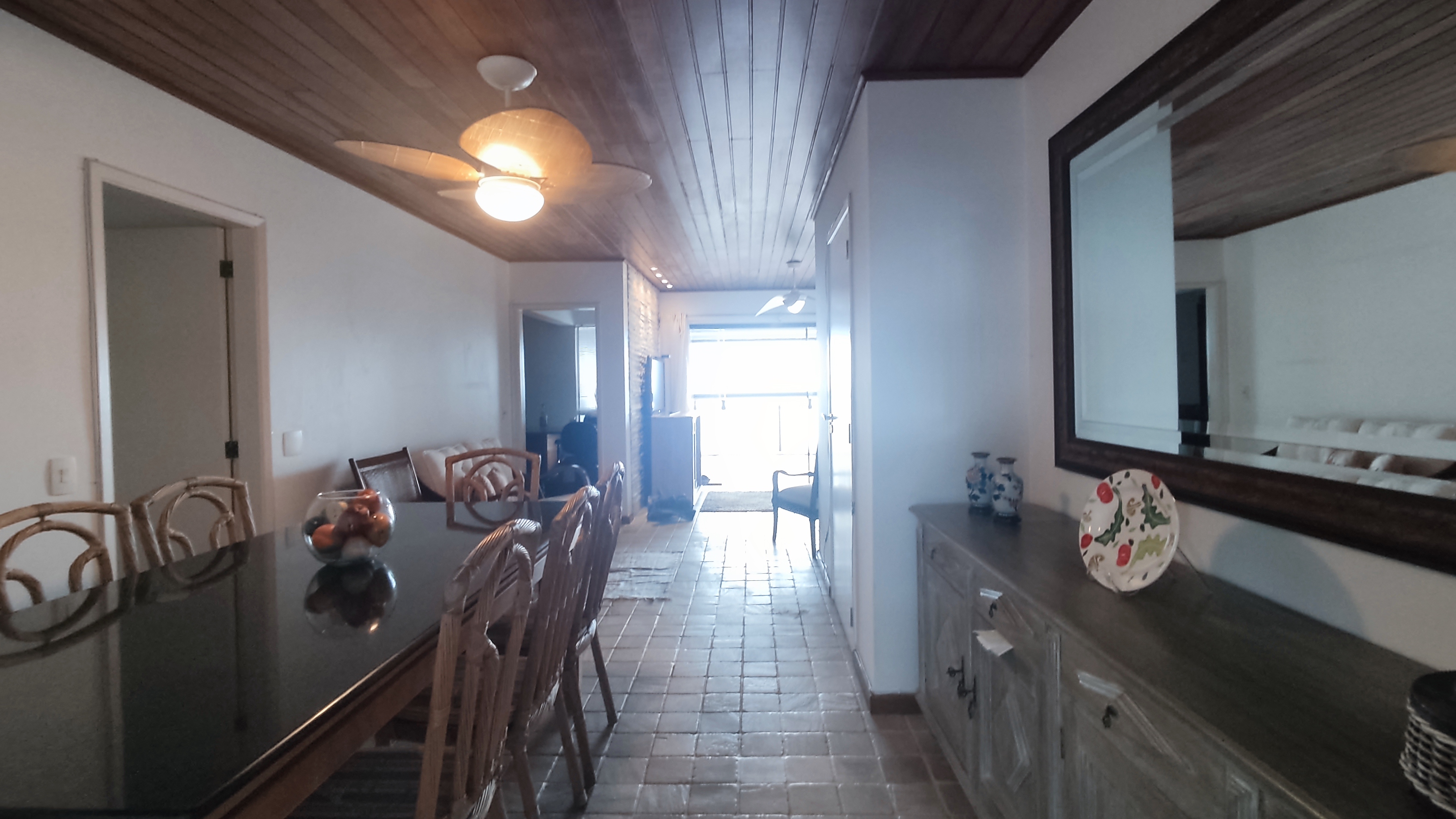Apartamento Sorocotuba com 3 dormitórios à venda, 168 m² por R$ 1.200.000 - Guarujá/SP