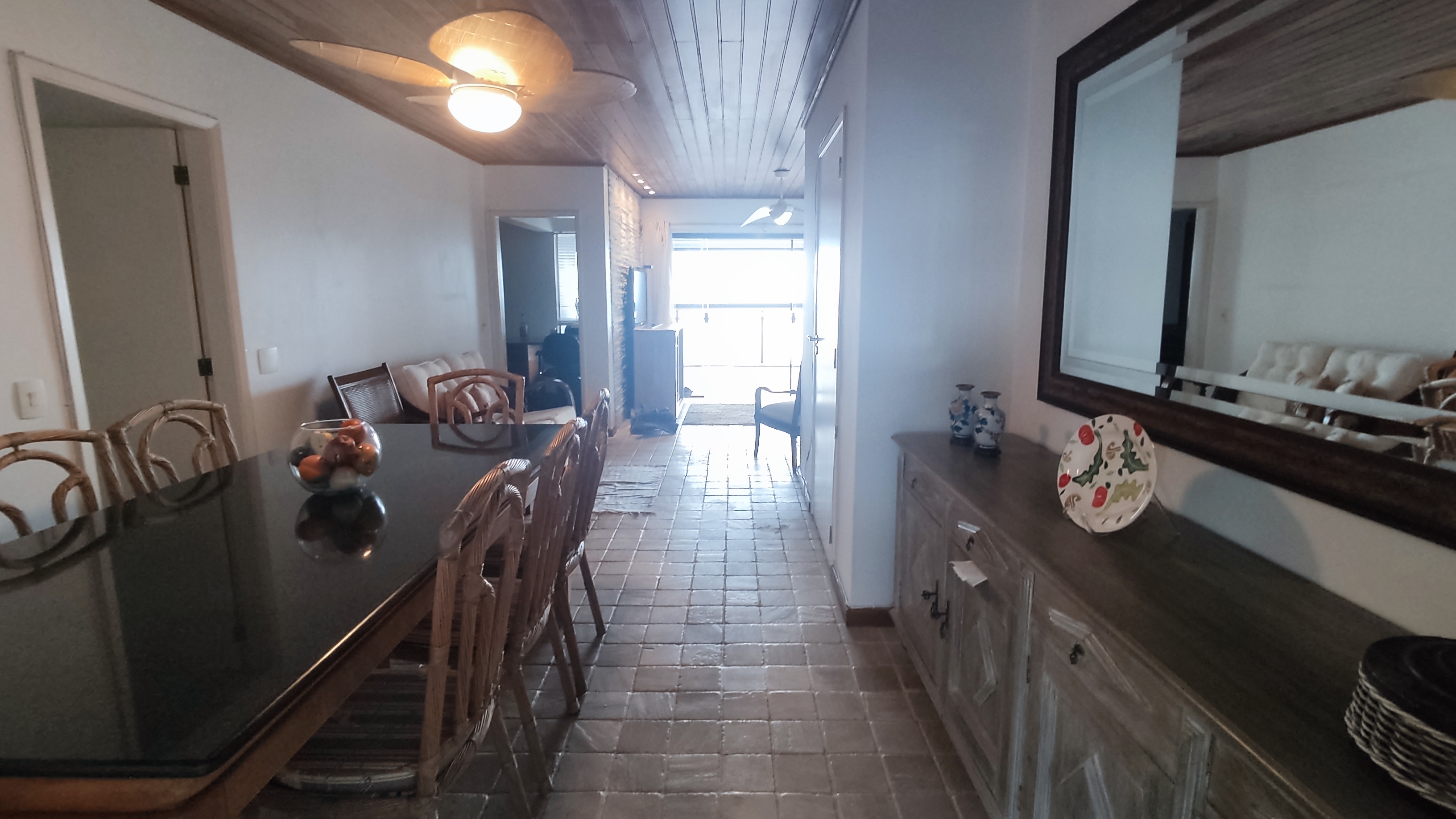 Apartamento Sorocotuba com 3 dormitórios à venda, 168 m² por R$ 1.200.000 - Guarujá/SP