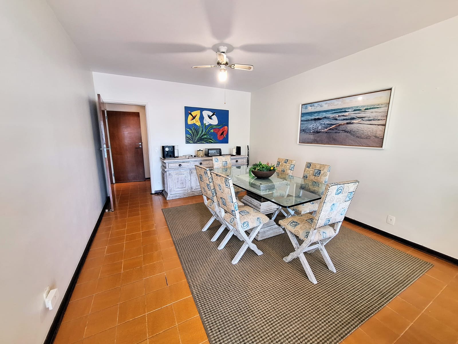 Apartamento vista mar com 2 Quartos e 3 banheiros à Venda