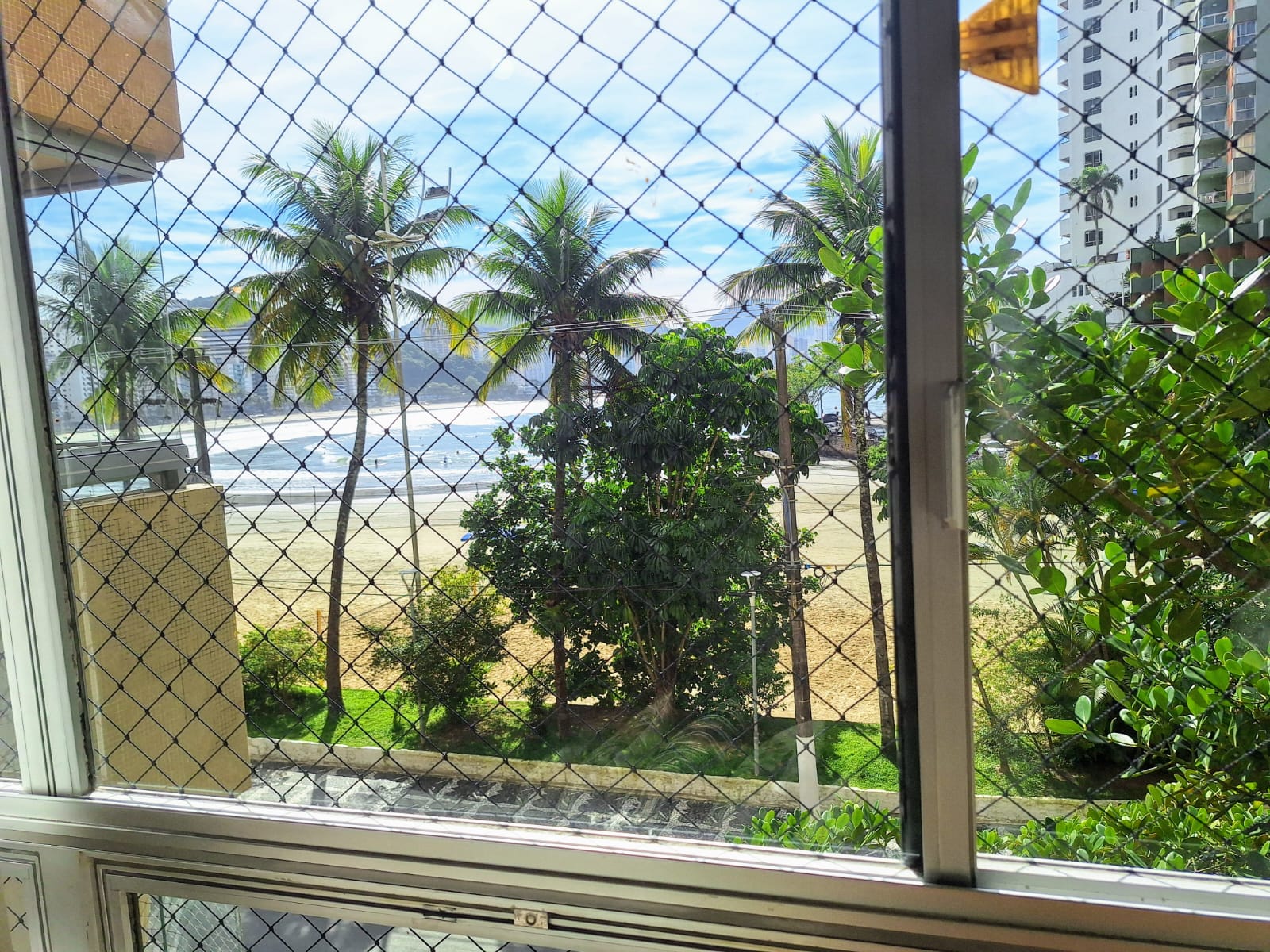 Apartamento vista mar com 2 Quartos e 3 banheiros à Venda