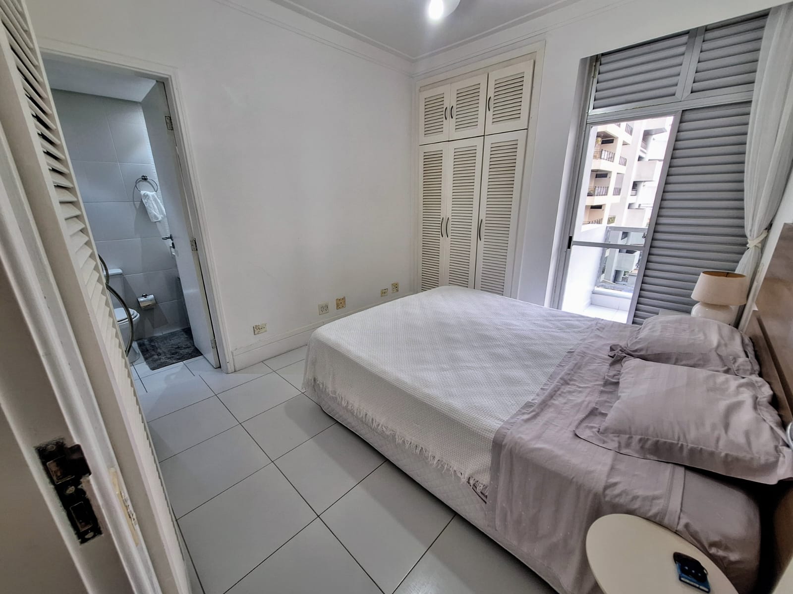 Apartamento venda  3 dormitórios  115 m² por R$ 600.000,00 - Barra Funda -  Pitangueiras Guarujá/SP AP03511