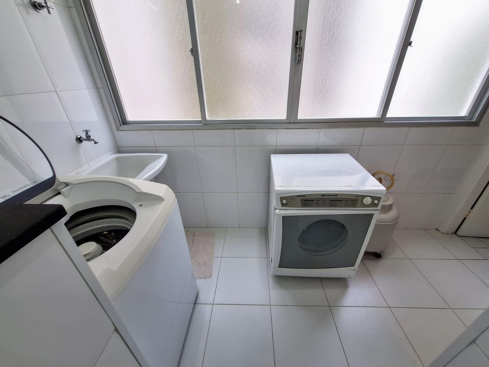 Apartamento venda  3 dormitórios  115 m² por R$ 600.000,00 - Barra Funda -  Pitangueiras Guarujá/SP AP03511