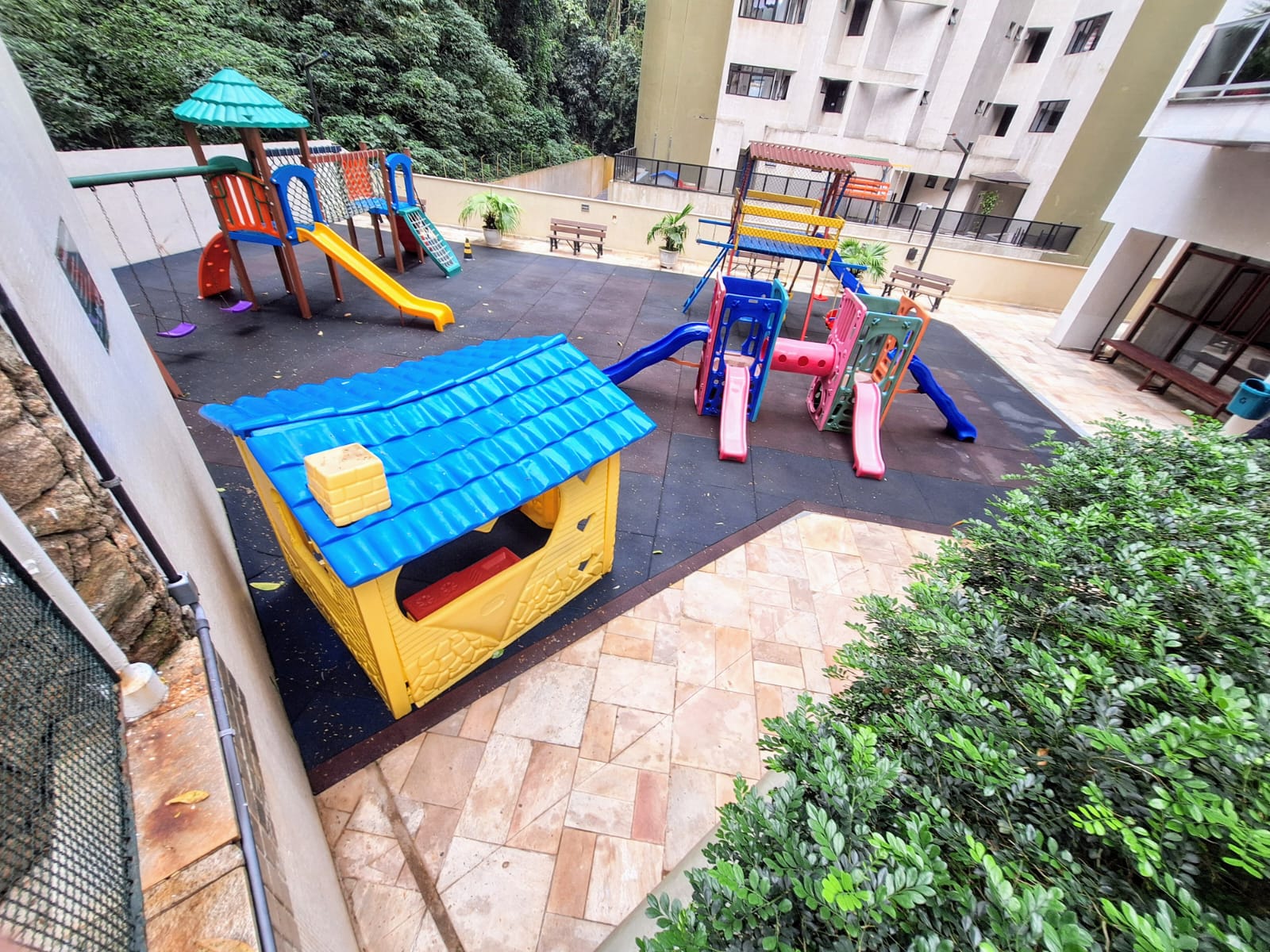 Apartamento venda  3 dormitórios  115 m² por R$ 600.000,00 - Barra Funda -  Pitangueiras Guarujá/SP AP03511