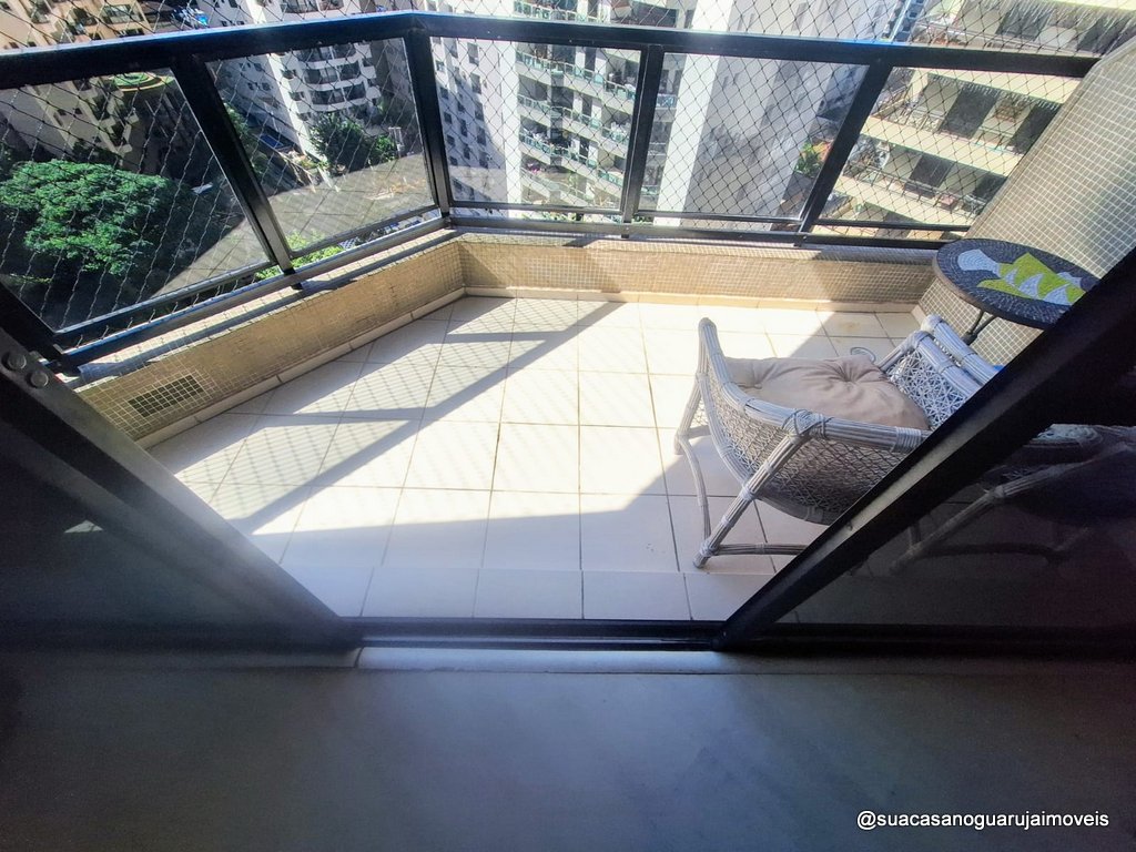 Apartamento 3 dormitorios 1 suite 2 vagas 112 m²  na Barra Funda – Pitangueiras, Guarujá R141572