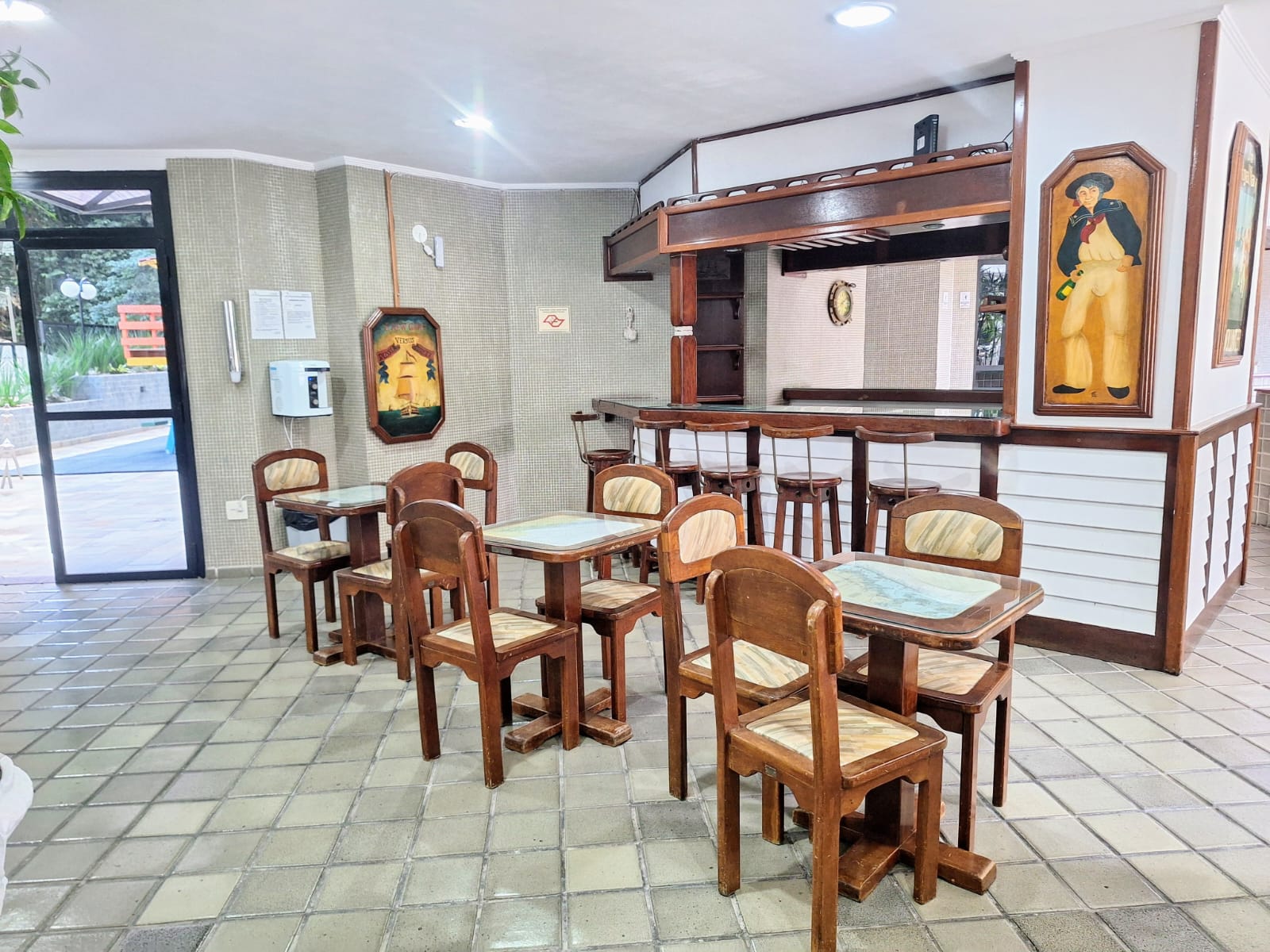 Apartamento 3 dormitorios 1 suite 2 vagas 112 m²  na Barra Funda – Pitangueiras, Guarujá R141572