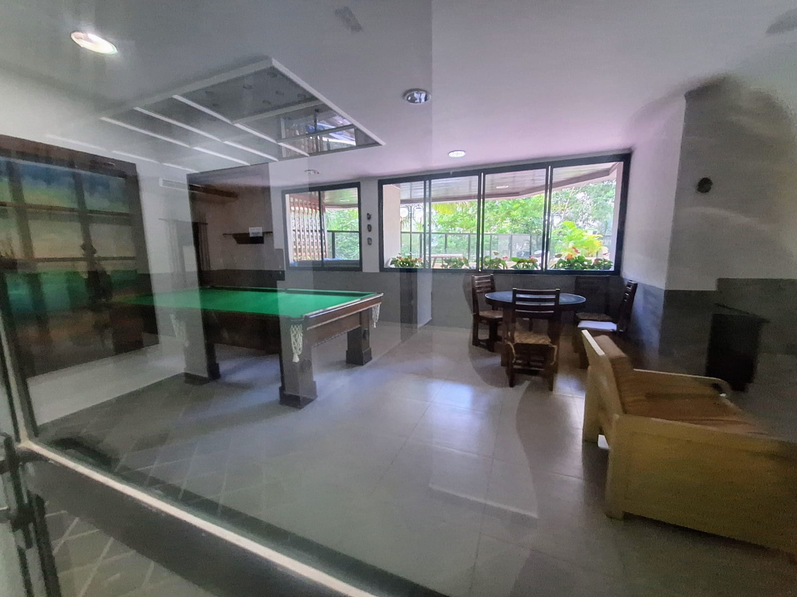 Apartamento 3 dormitorios 1 suite 2 vagas 112 m²  na Barra Funda – Pitangueiras, Guarujá R141572