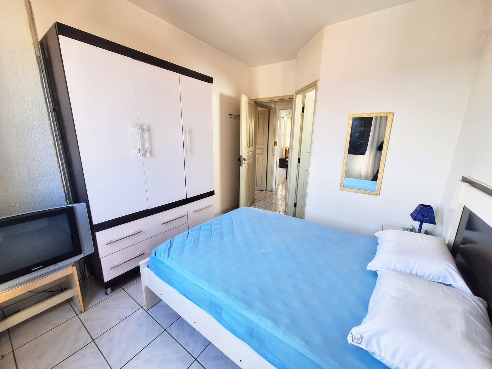 Apartamento com 2 Quartos sendo 1 Suíte à Venda, 70 m² por R$ 410.000