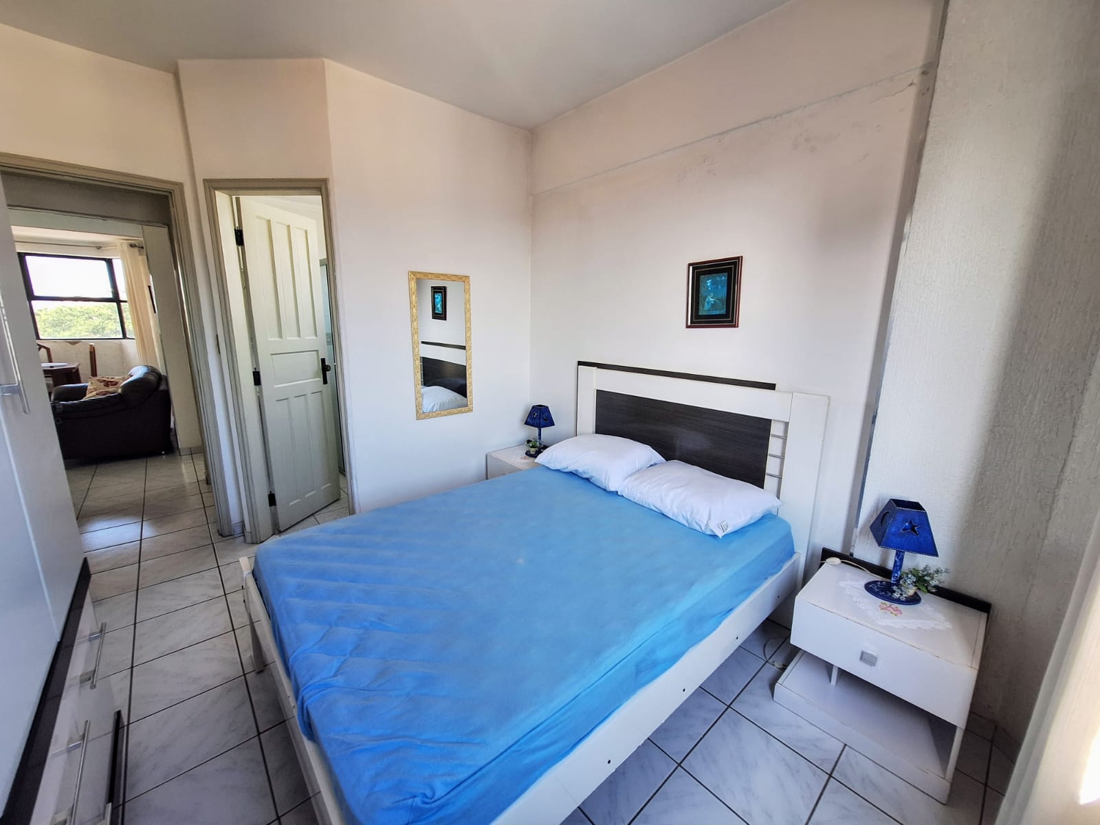 Apartamento com 2 Quartos sendo 1 Suíte à Venda, 70 m² por R$ 410.000