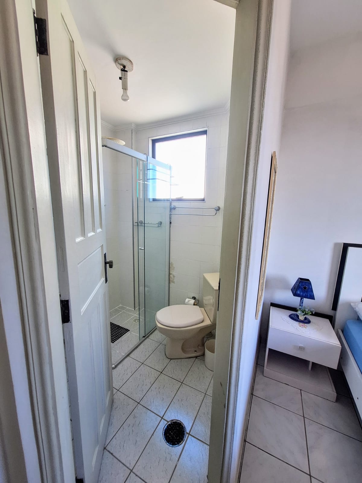 Apartamento com 2 Quartos sendo 1 Suíte à Venda, 70 m² por R$ 410.000
