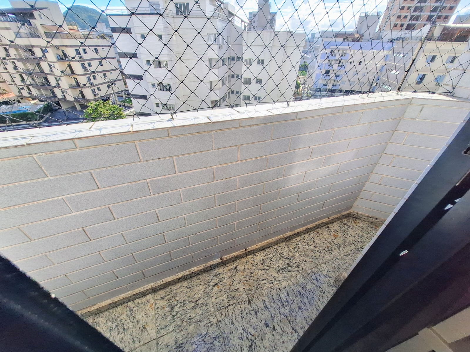 Apartamento beira mar 2 quartos 1 vaga  lazer praia das asturias guaruja R0430399