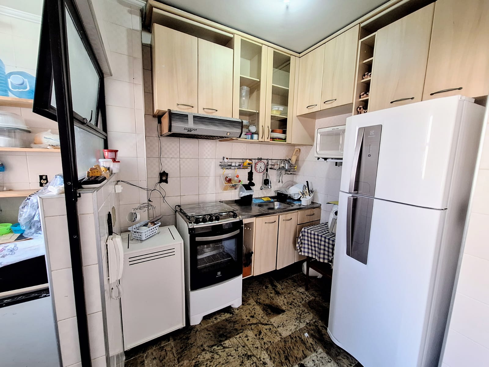 Apartamento beira mar 2 quartos 1 vaga  lazer praia das asturias guaruja R0430399