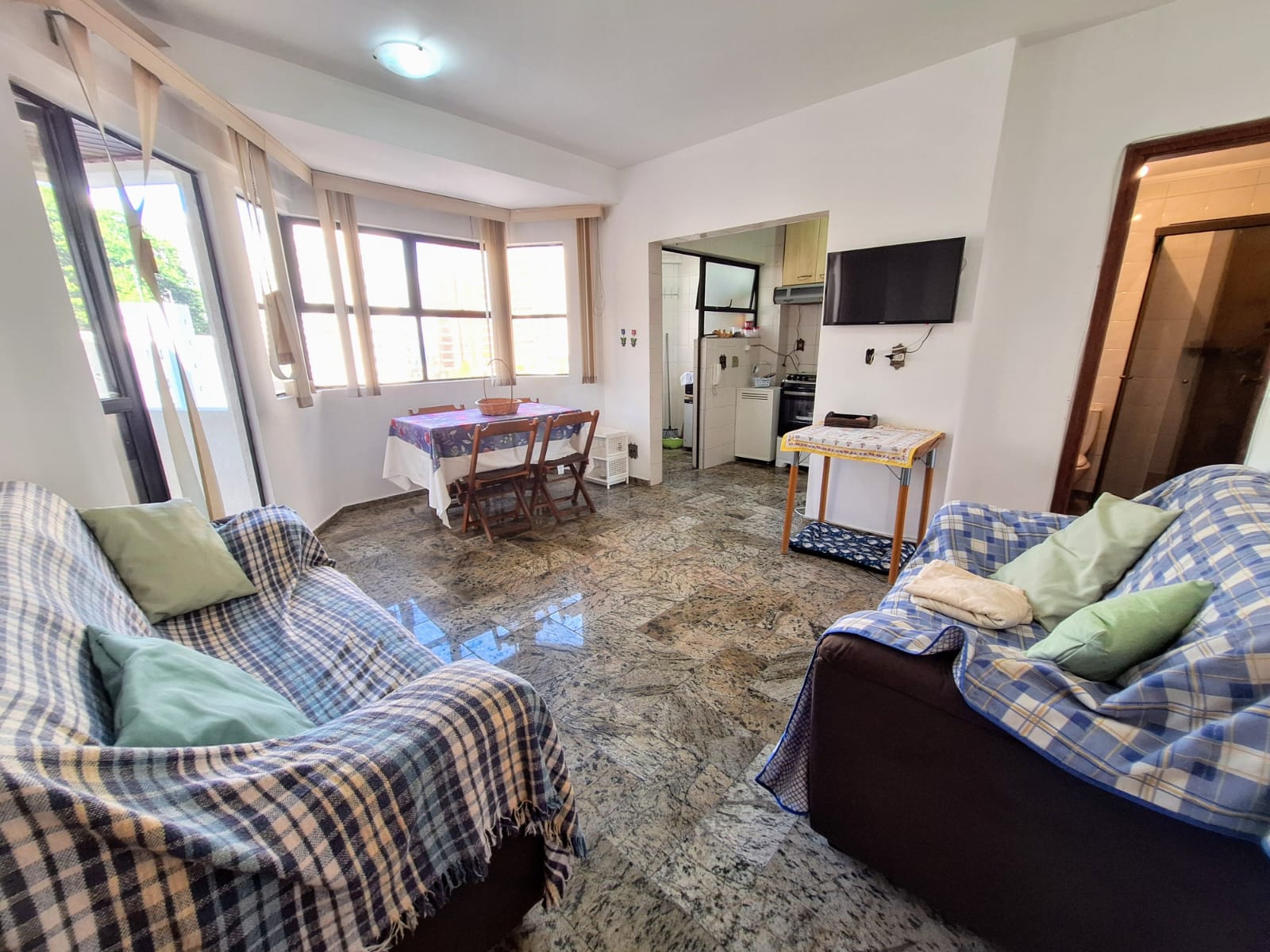 Apartamento beira mar 2 quartos 1 vaga  lazer praia das asturias guaruja R0430399