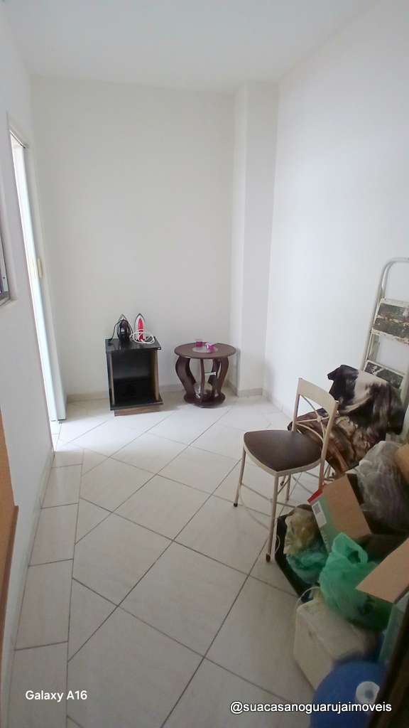 Apartamento com 3 dormitórios 1 suite 1 vaga 78 m² por R$ 320.000 - Jardim Virginia - Guarujá/SP - AP511691V