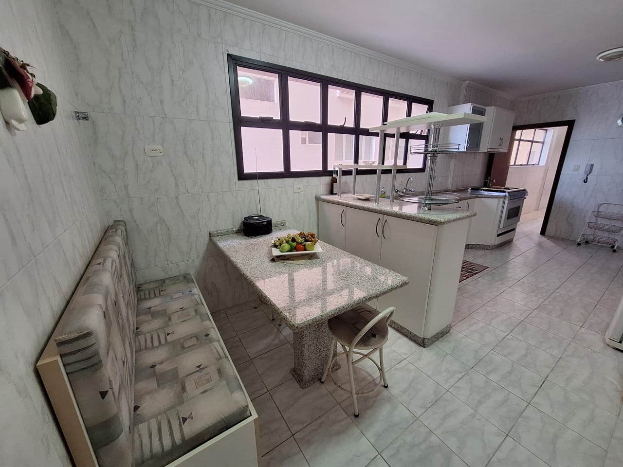 Apartamento venda 3 suites  200m vista total Pitangueiras Guaruja R4828855