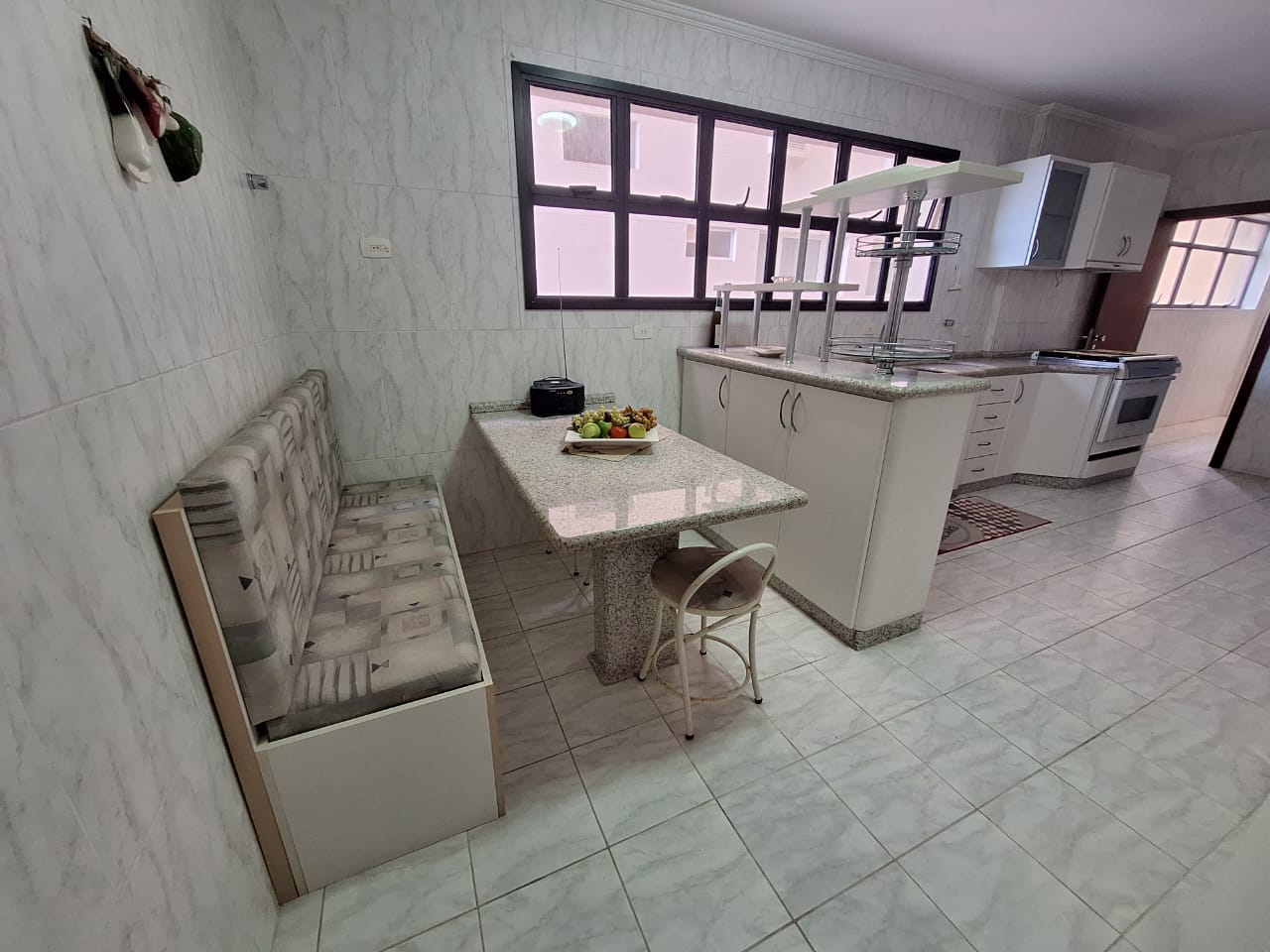 Apartamento venda 3 suites  200m vista total Pitangueiras Guaruja R4828855