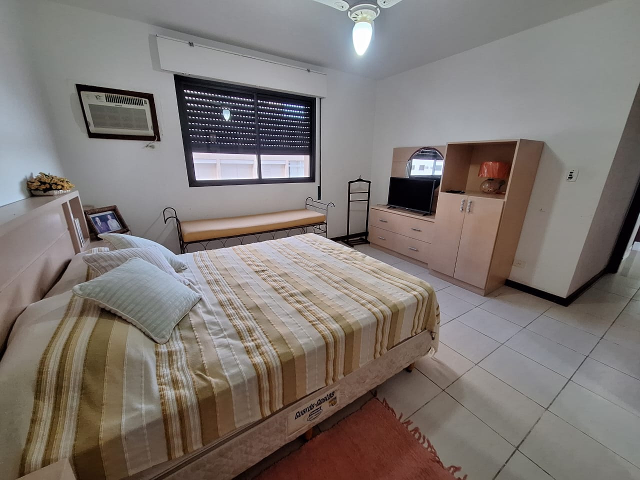 Apartamento venda 3 suites  200m vista total Pitangueiras Guaruja R4828855