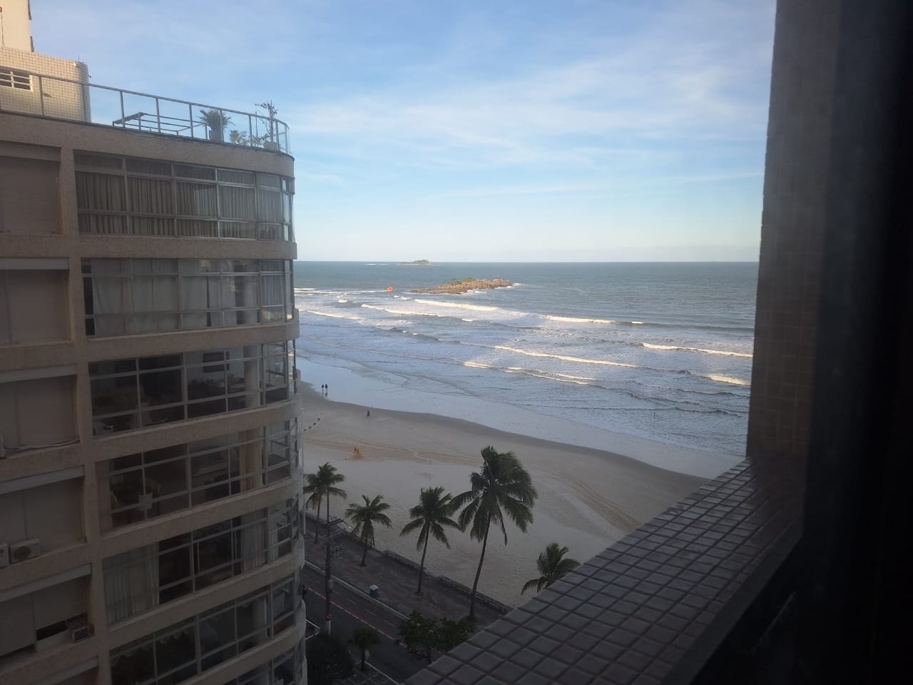 Apartamento venda 3 suites  200m vista total Pitangueiras Guaruja R4828855