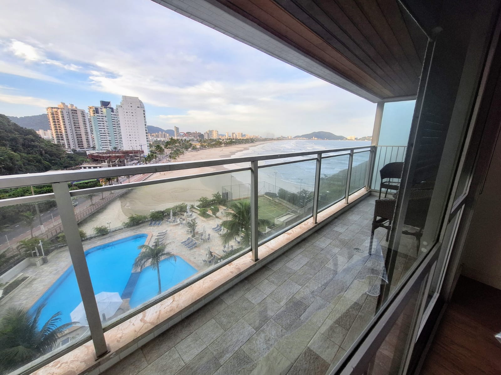 apartamento venda 3 dormitorios 3 suites 2 vagas frente mar enseada guaruja R1831271