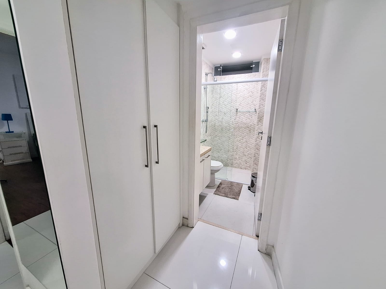 apartamento venda 3 dormitorios 3 suites 2 vagas frente mar enseada guaruja R1831271
