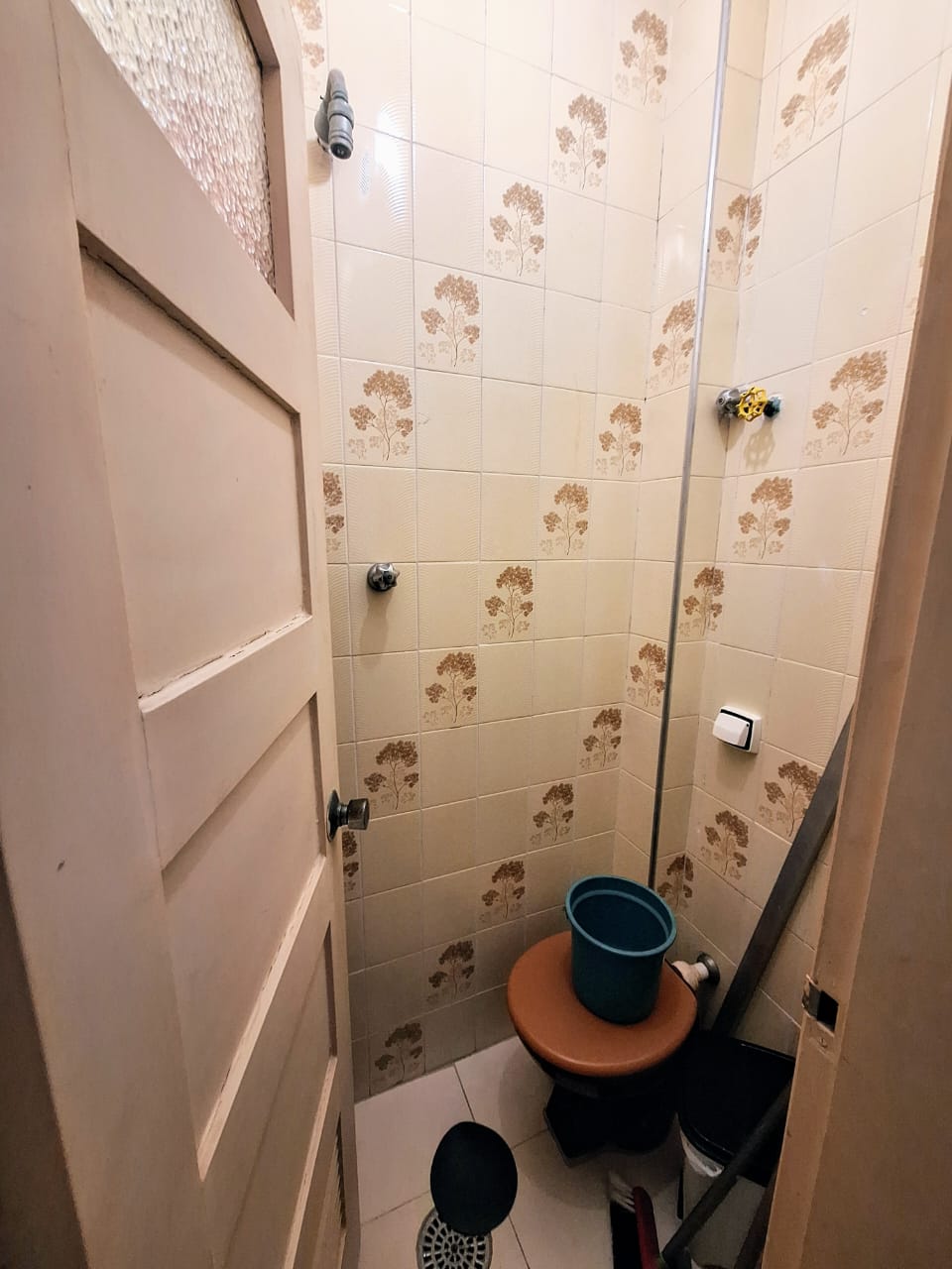 Apartamento 2 quartos à 50m da  Praia de Pitantangueiras - Guarujá