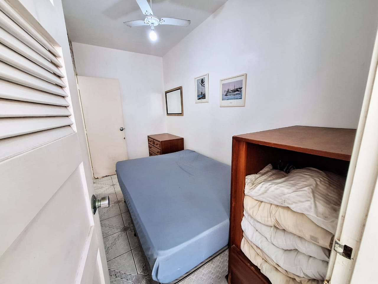 Apartamento com 2 dormitorios  à venda - Pitangueiras Guaruja  R1706709