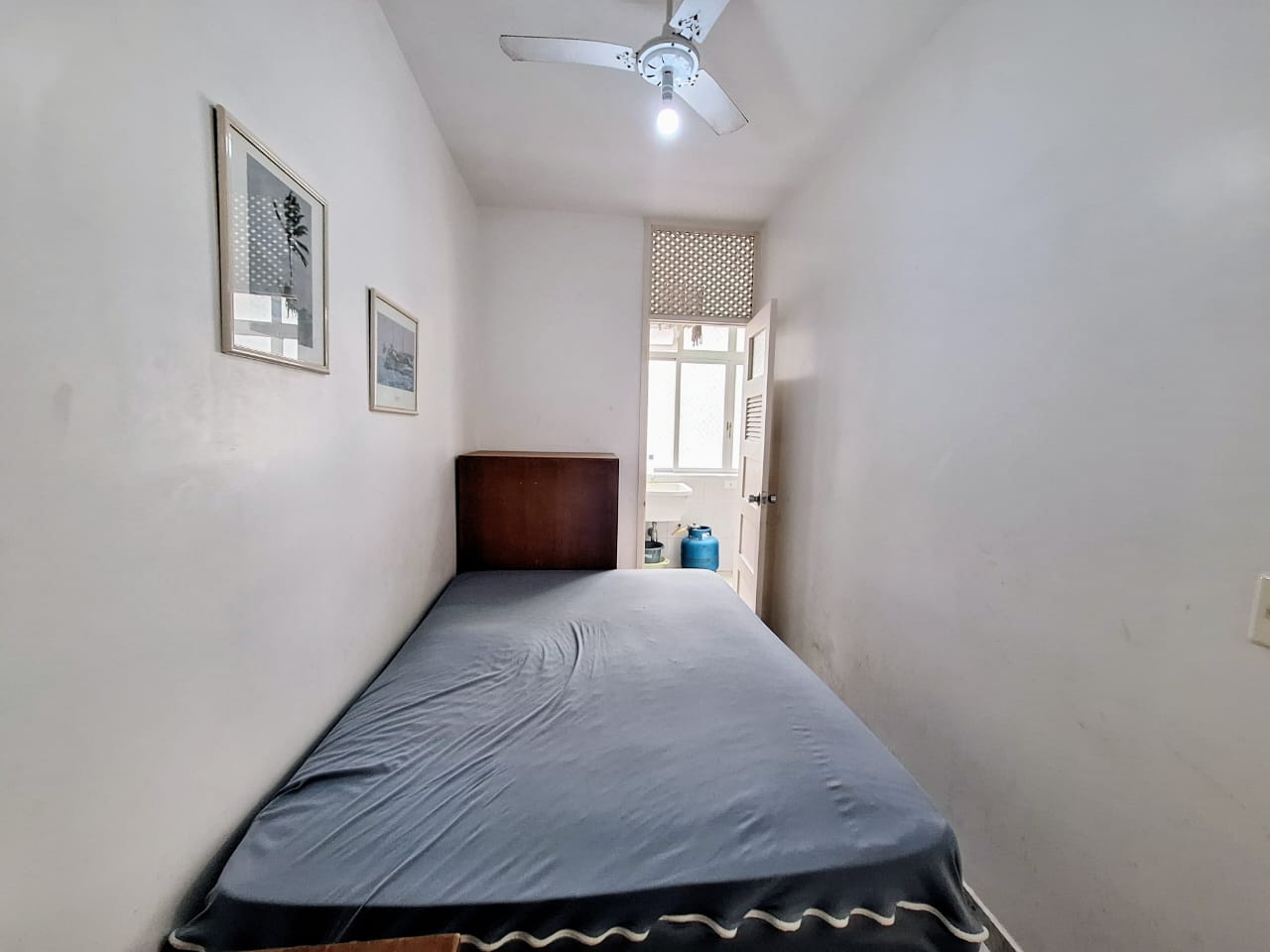Apartamento com 2 dormitorios  à venda - Pitangueiras Guaruja  R1706709