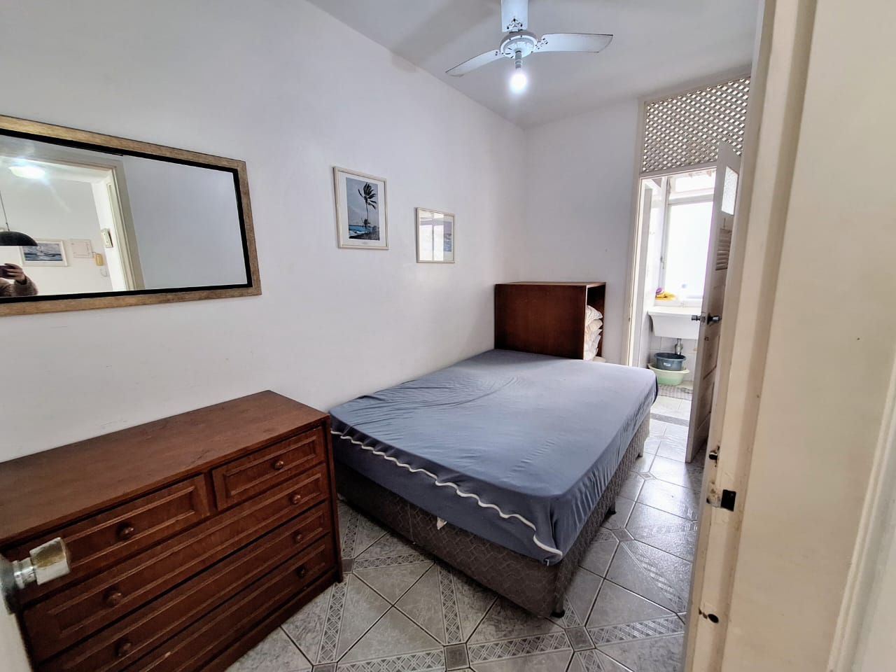 Apartamento com 2 dormitorios  à venda - Pitangueiras Guaruja  R1706709