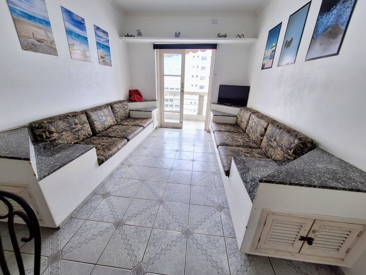Apartamento com 2 dormitorios  à venda - Pitangueiras Guaruja  R1706709