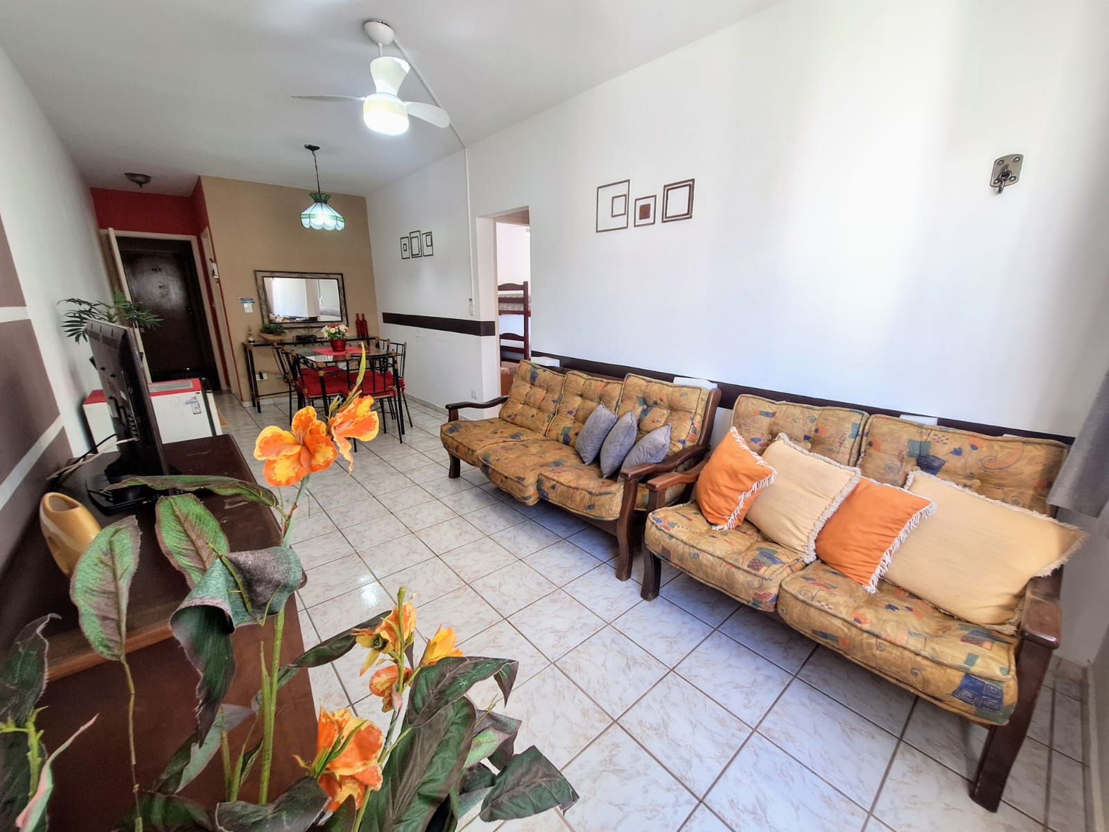 Apartamento a venda  2 dormitorios 1 suite na Pitangueiras Guaruja R2559506