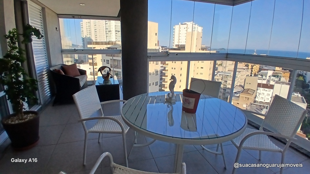 Cobertura com 3 dormitorios  1 suite 3 vagas  à Venda, 230 m² por R$ 1.600.000  CO100E