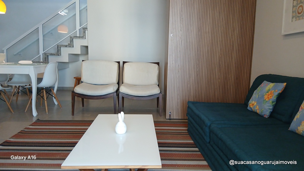 Cobertura com 3 dormitorios  1 suite 3 vagas  à Venda, 230 m² por R$ 1.600.000  CO100E