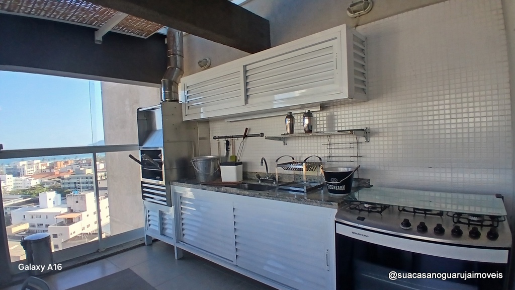 Cobertura com 3 dormitorios  1 suite 3 vagas  à Venda, 230 m² por R$ 1.600.000  CO100E