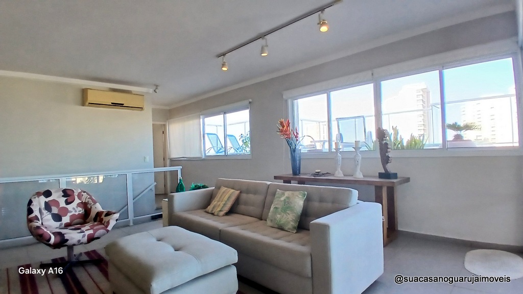 Cobertura com 3 dormitorios  1 suite 3 vagas  à Venda, 230 m² por R$ 1.600.000  CO100E