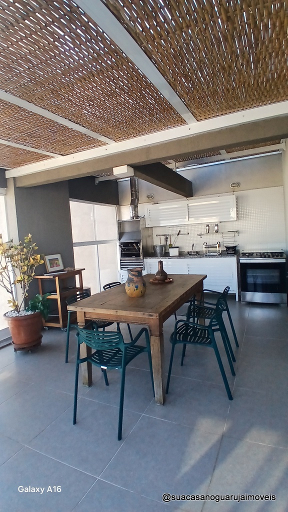 Cobertura com 3 dormitorios  1 suite 3 vagas  à Venda, 230 m² por R$ 1.600.000  CO100E