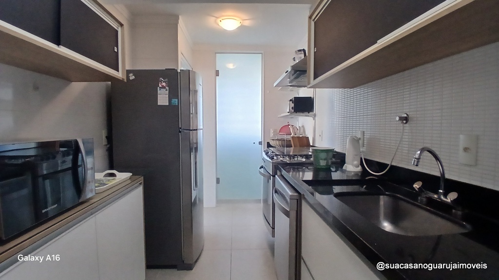 Cobertura com 3 dormitorios  1 suite 3 vagas  à Venda, 230 m² por R$ 1.600.000  CO100E