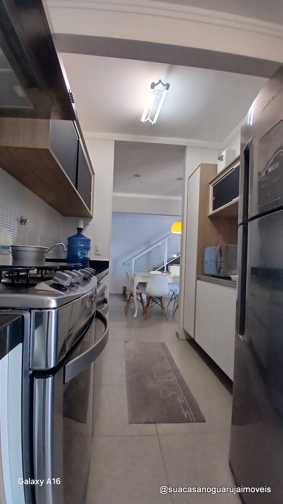 Cobertura com 3 dormitorios  1 suite 3 vagas  à Venda, 230 m² por R$ 1.600.000  CO100E