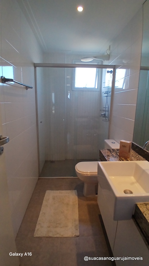 Cobertura com 3 dormitorios  1 suite 3 vagas  à Venda, 230 m² por R$ 1.600.000  CO100E