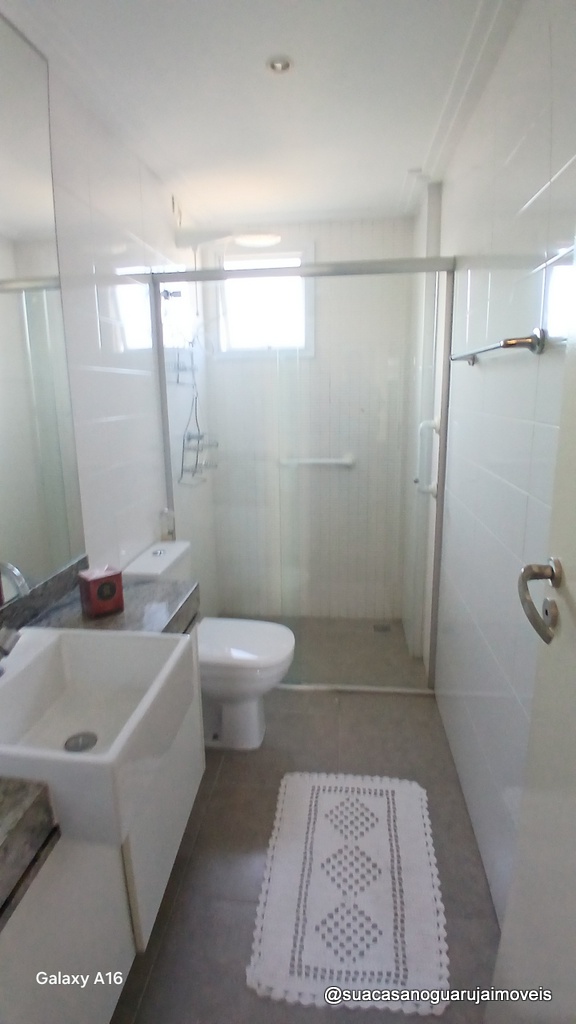 Cobertura com 3 dormitorios  1 suite 3 vagas  à Venda, 230 m² por R$ 1.600.000  CO100E
